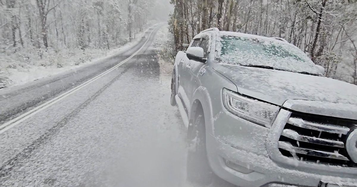 La vague de froid apporte de la neige précoce et des vents violents dans le sud-est de l'Australie