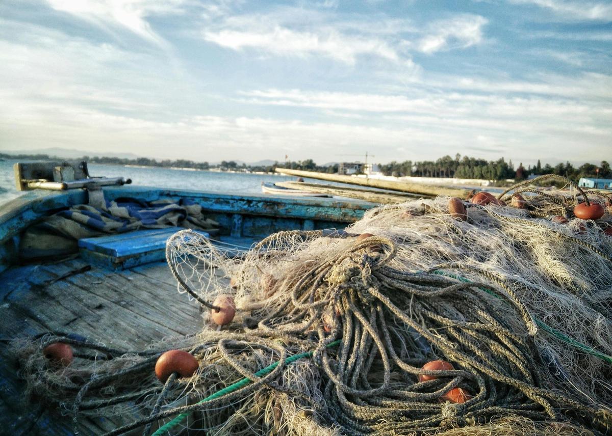 Les arts de la pêche sont issus d'un matériau qui fait qu'ils sont résistants.
