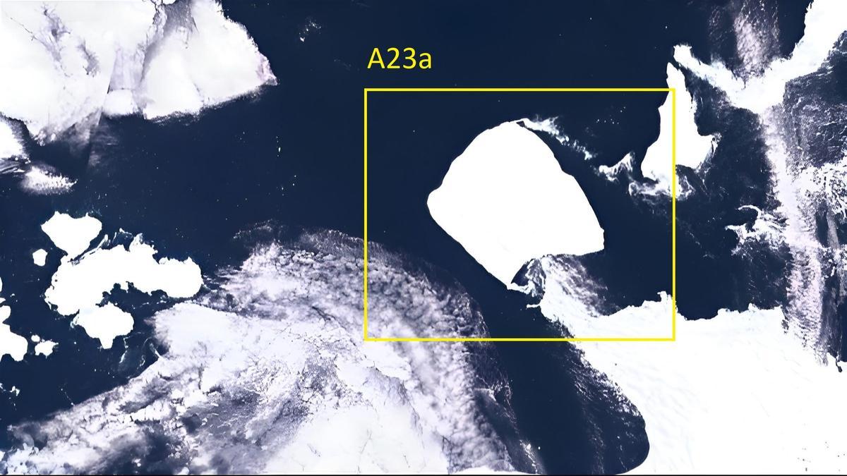 Imagen del iceberg, una masa helada más grande que Mallorca