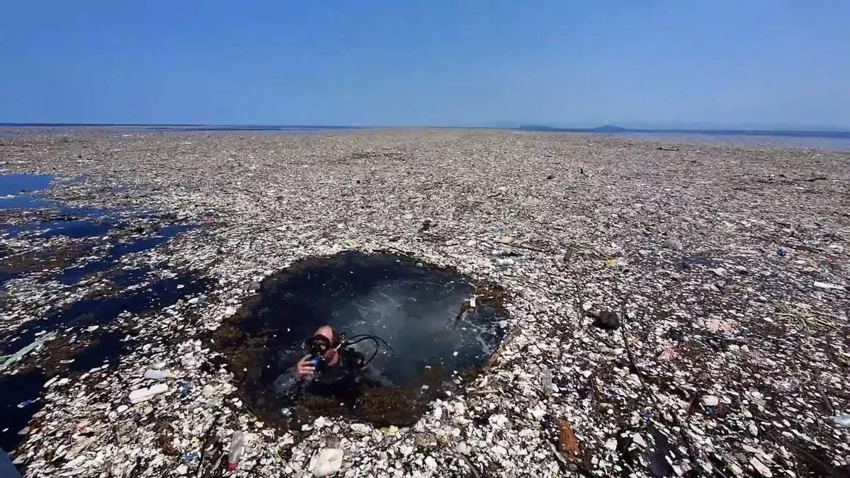 Les accumulations de plastique flottant continuent de croître sur la planète