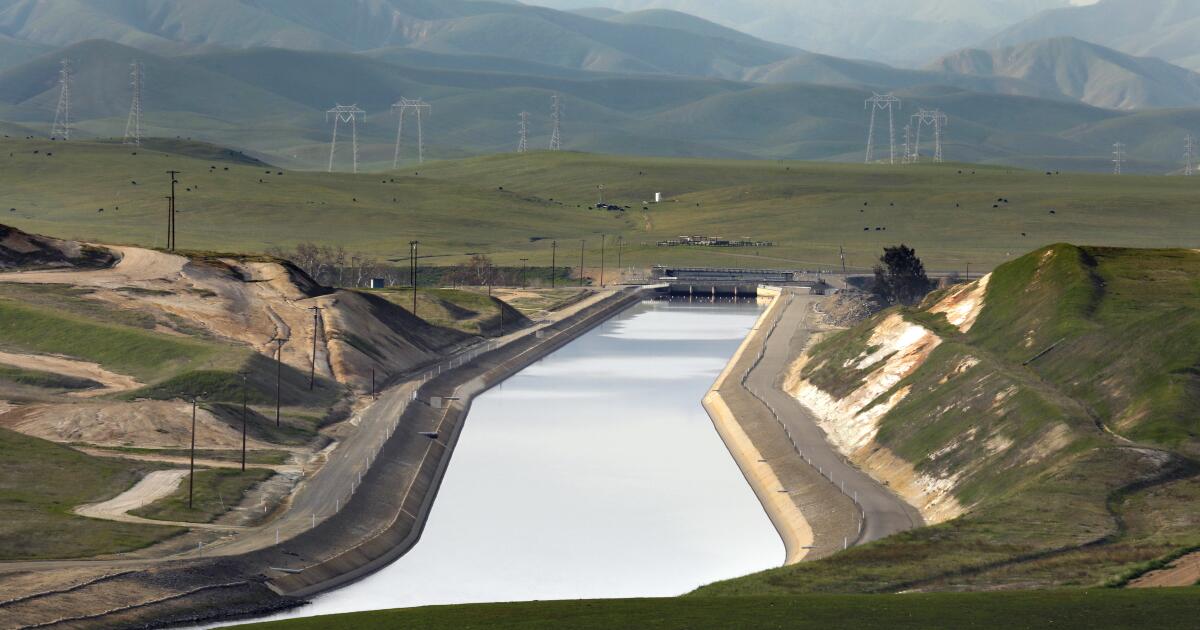 Un plaidoyer de complot approfondit le mystère d'un vol d'eau de longue date en Californie