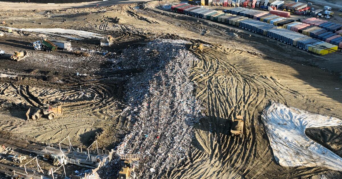 Les régulateurs accusent la décharge de Chiquita Canyon d'aggraver les odeurs