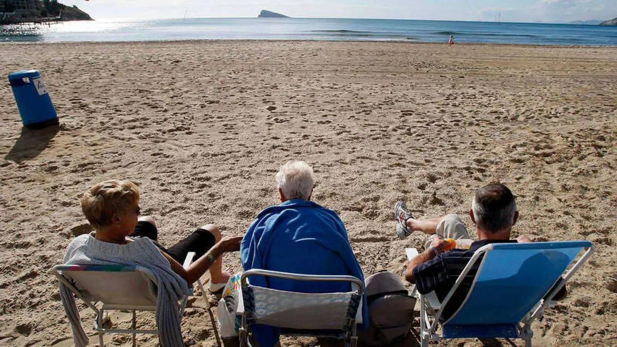 Les experts conseillent de renforcer le tourisme pendant l'été