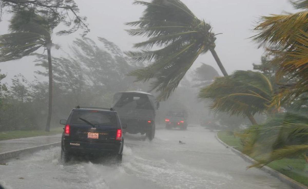 Efectos de un huracán en el Caribe
