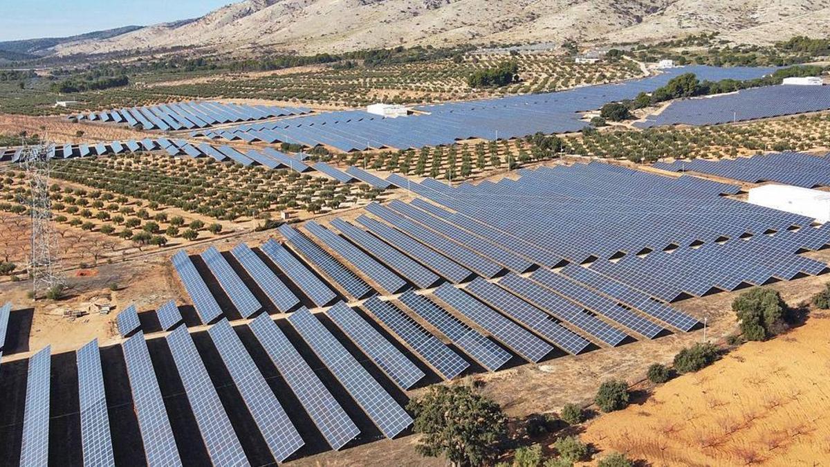 Imagen de una planta solar