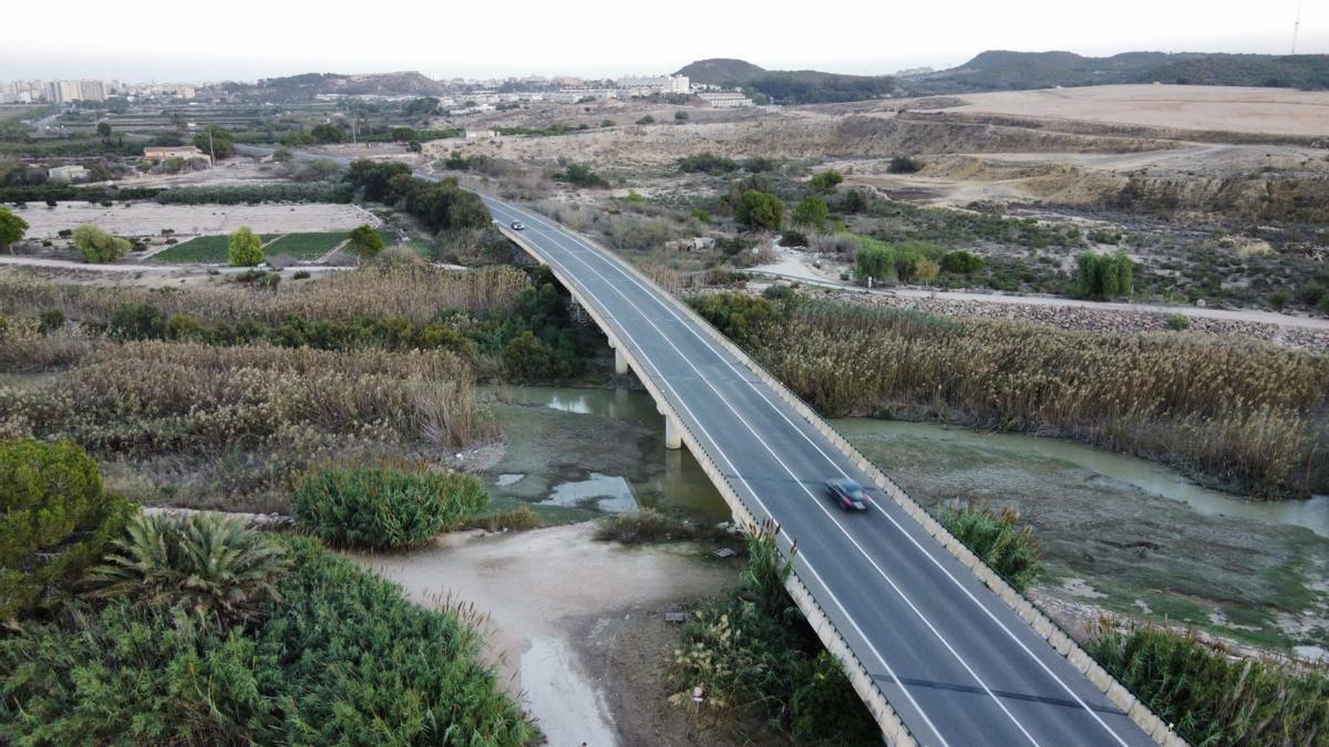 Le Plan Territorial de la Vega Baja prévoit le retour à la zone verte, mais le document n'est pas approuvé