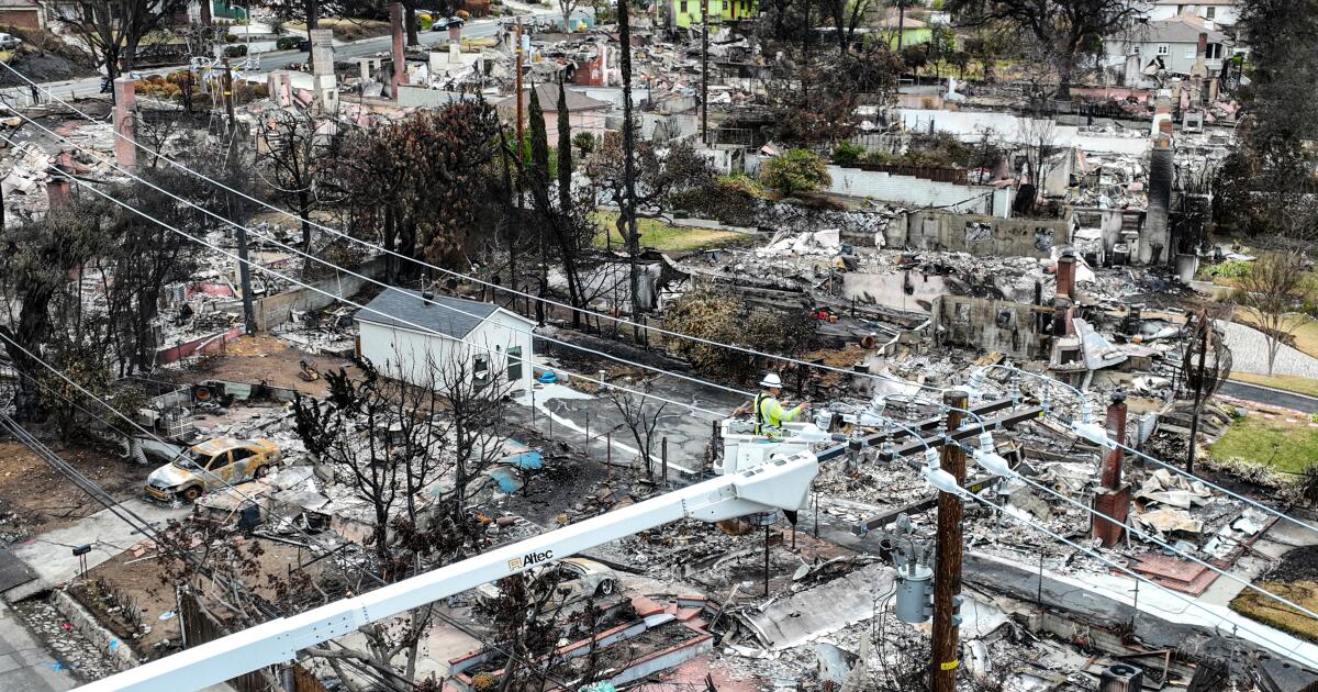 La pluie et la neige brisent enfin la sécheresse implacable de SoCal qui a alimenté les incendies sans précédent