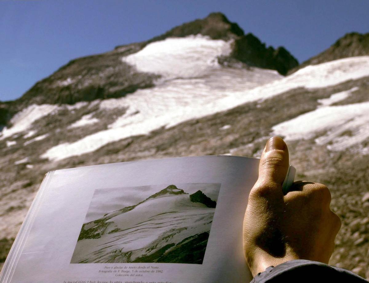 Comparativa del Glaciar del Aneto, en el Pirineo Aragonés, Entre 1982 Y 2022.