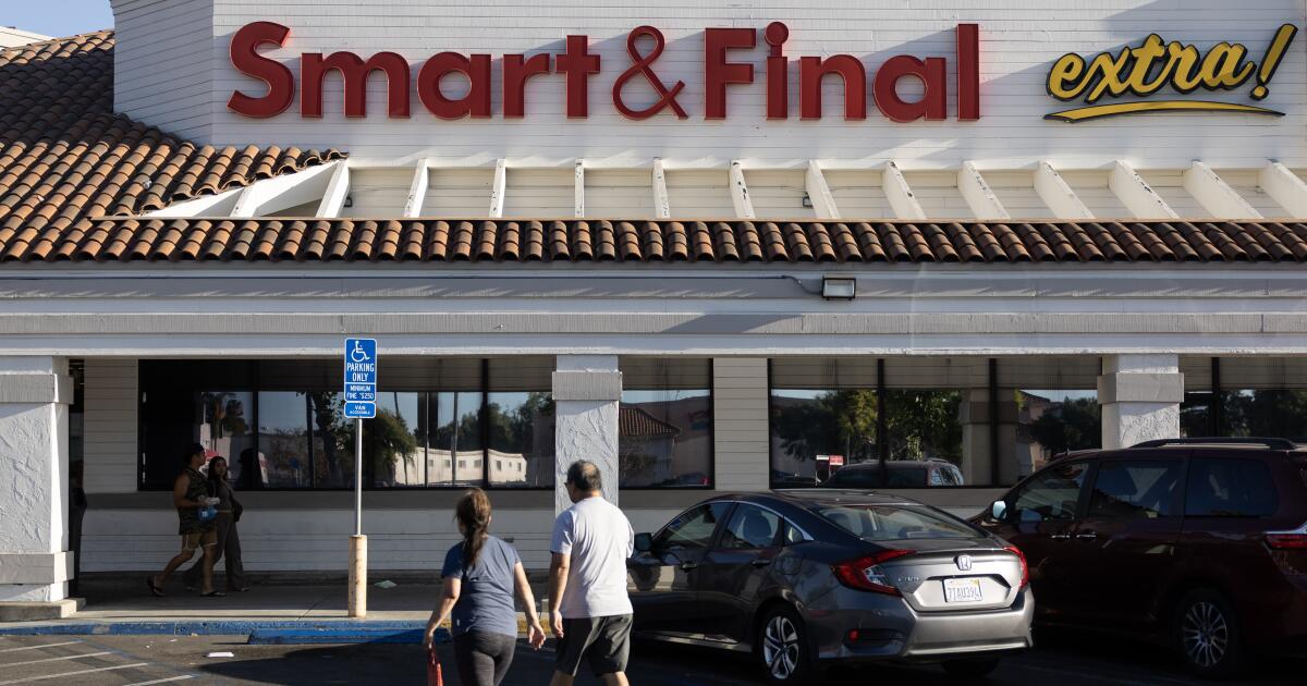 Au milieu de l'inaction de l'État, le chef de Californie poursuit pour bloquer les ventes de contenants de nourriture en mousse