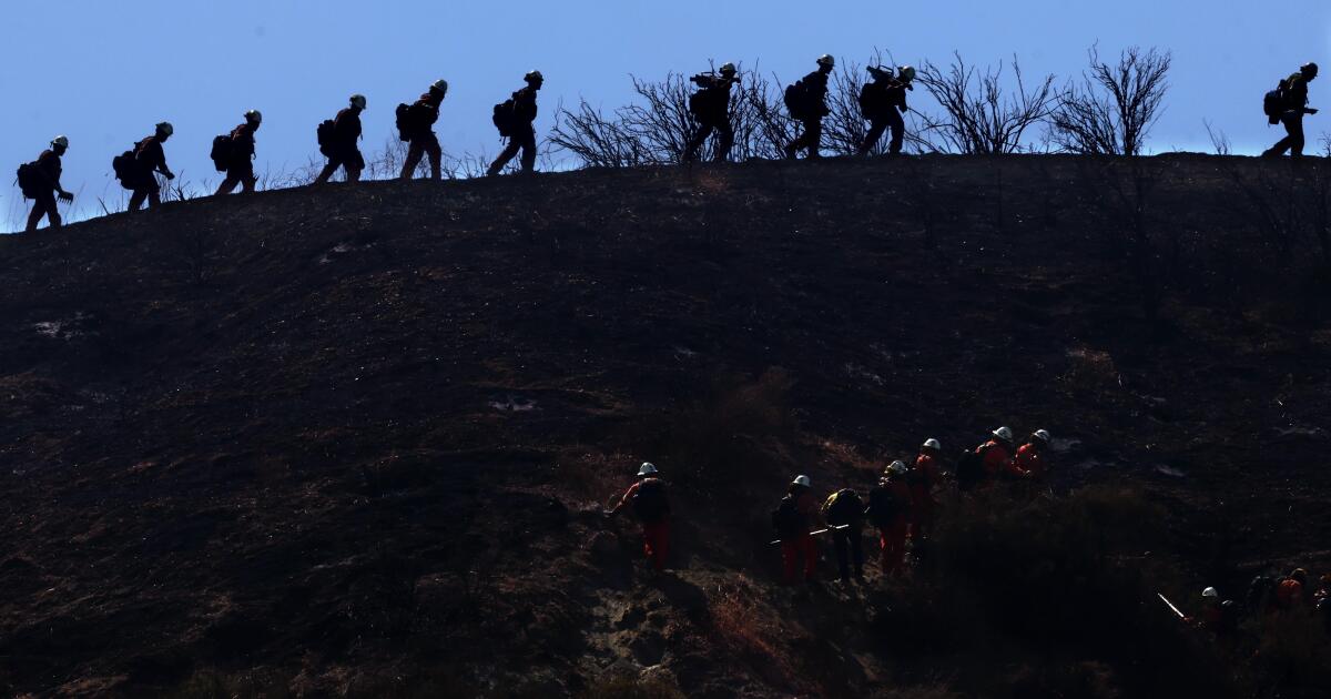 Alors que le feu de canyon se termine, les vagues de chaleur persiste dans le sud de la Californie