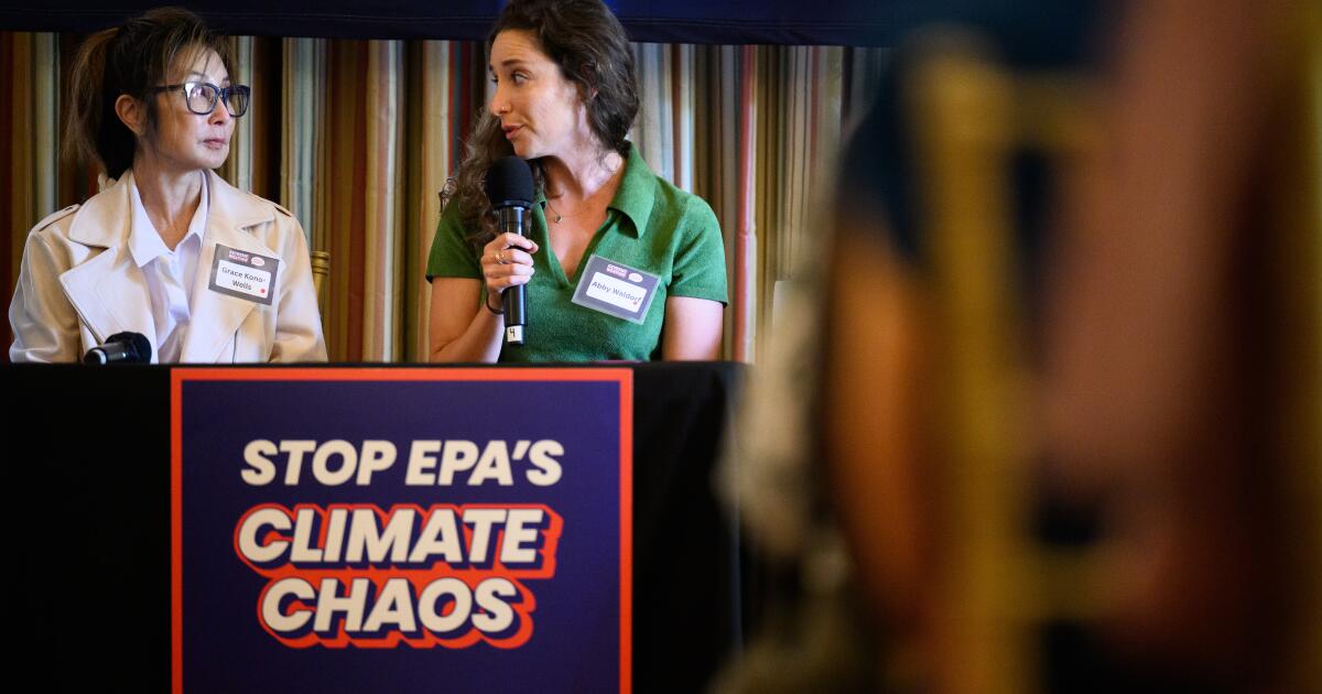 Les défenseurs du climat tiennent «l'audition des gens sur un temps extrême»