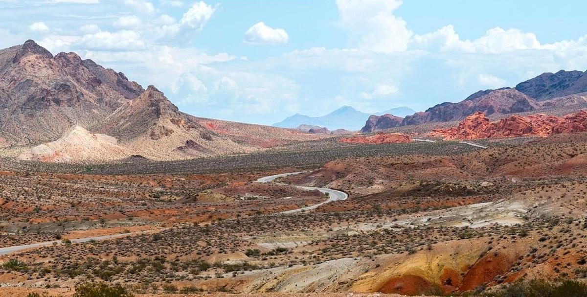 De nombreux centres de données sont présents dans les zones humides, comme le Nevada ou l'Arizona