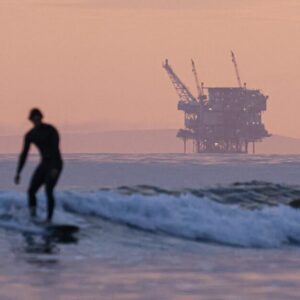 La Californie rejette le projet de fracturation offshore en pleine bataille avec Trump