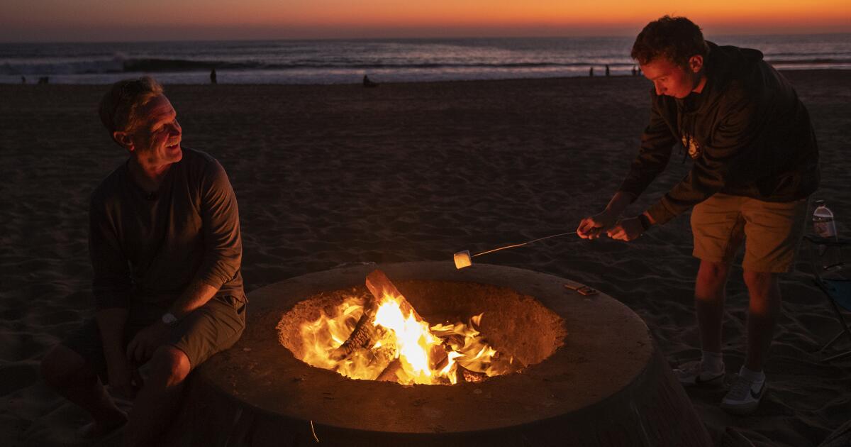 Les responsables de l'air de SoCal interdisent tous les types de brûlage jusqu'à samedi soir