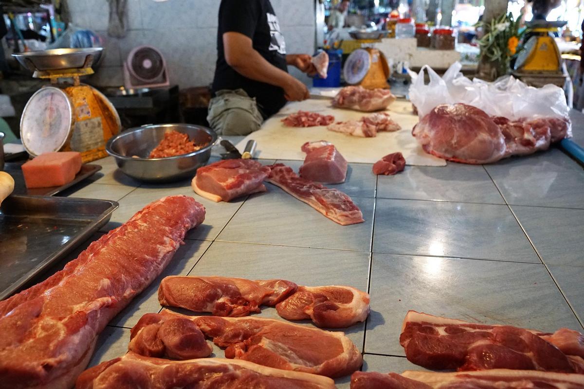 Certains experts réduisent ou éliminent la consommation de viande sous vide.