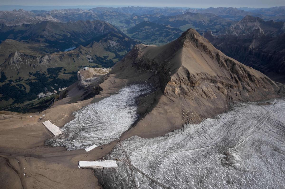 Autre image de l'actionnement réalisé sur le Glacier 3000 de los Alpes