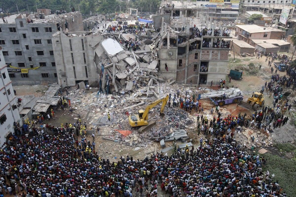 Plus de 1 100 employés travaillant dans l'usine Rana Plaza