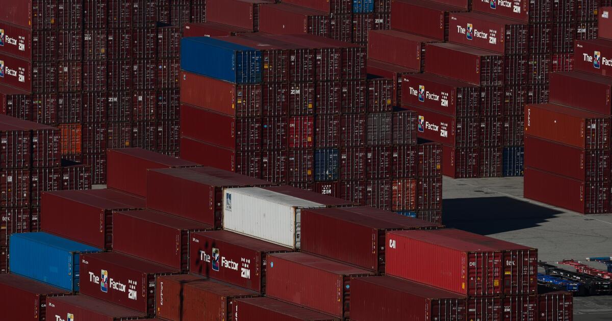 Un pesticide interdit est toujours présent à Long Beach et dans d'autres communautés côtières