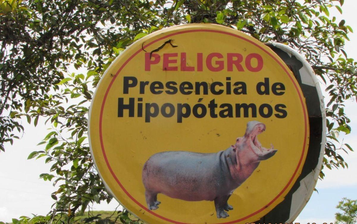 Cartel installé dans les instances de la finca