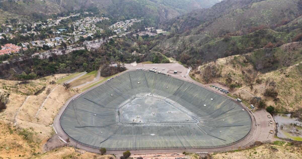Le réservoir des palissades qui était vide lors de l'incendie est à nouveau sec. Les habitants ne sont pas contents