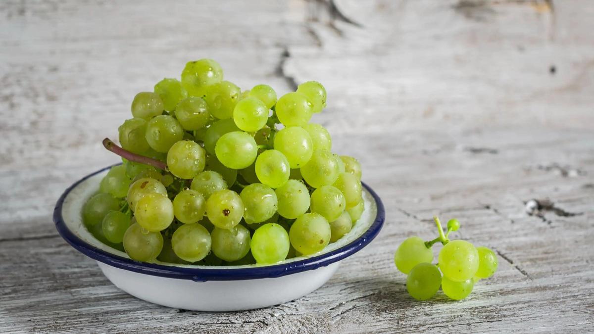Les fruits, entre les fruits qui contiennent le plus de pesticides dangereux
