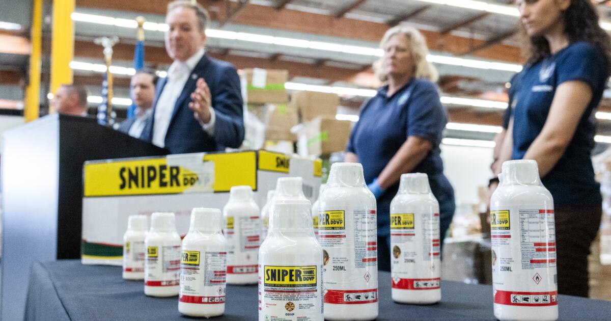 L'EPA vante la répression des pesticides de contrebande lors d'une visite à Los Angeles