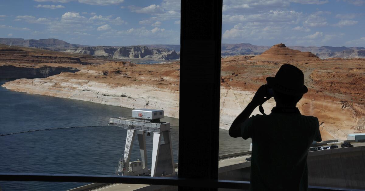 Alors que le fleuve Colorado rétrécit, l’administration Trump ordonne des coupures d’eau