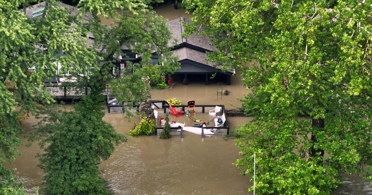 Au moins 5 personnes tuées dans les inondations et les intempéries dans l'Indiana