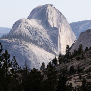 L'administration Trump envisage d'échanger des terres de Yosemite avec un promoteur privé