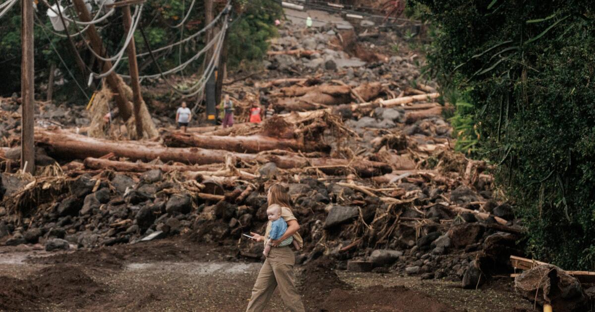 La tempête tropicale Moke avance vers Hawaï alors que les vents se renforcent