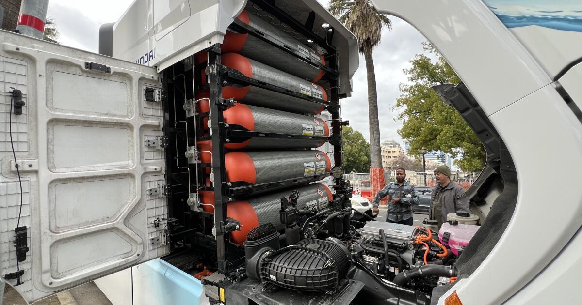 L’hydrogène n’a pas fonctionné comme carburant automobile. Aujourd’hui, le pari de la Californie en matière d’énergie verte s’estompe également
