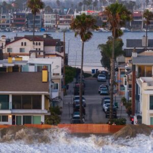 Un « super » El Niño est très probable alors que la Californie se prépare à l'impact