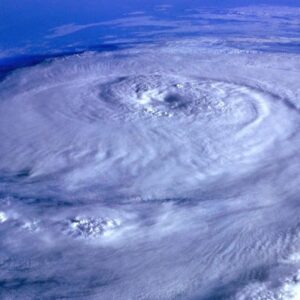 Trois ouragans à la vue du Pacifique : le phénomène El Niño est une rare coïncidence qui se produit à Hawaï en ville