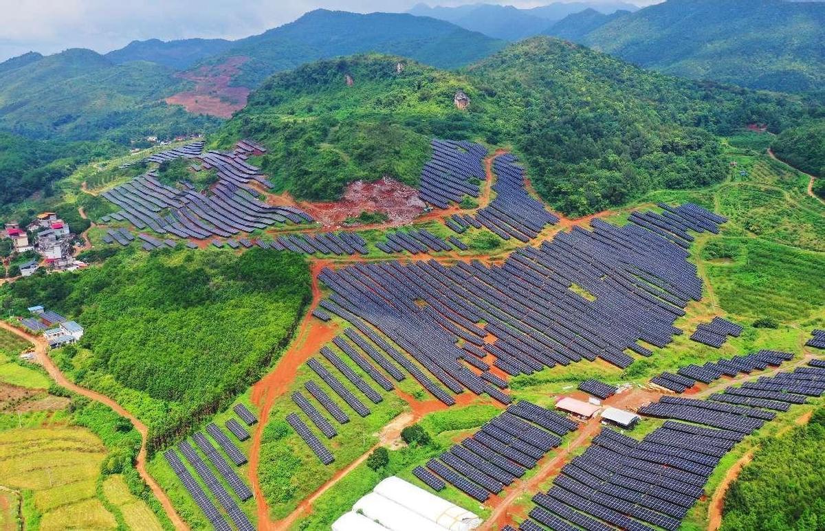 Chine impulsion de forme incansable les énergies renouvelables