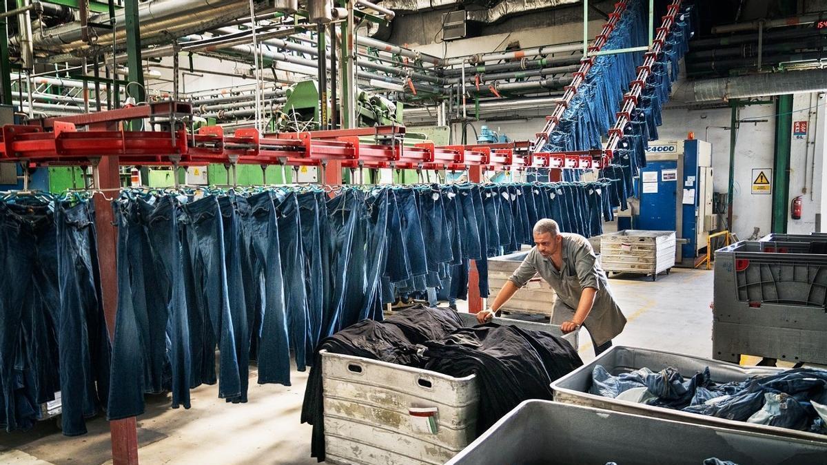 Empresa de fabricación de vaqueros para la UE en Túnez
