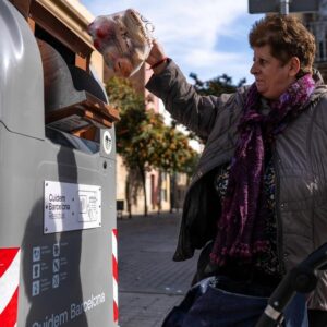 Bonifications, ranuras más petites et más información: comment implanter des conteneurs intelligents sans entrer dans les quartiers
