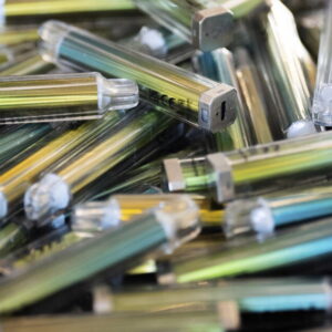 La Californie décide d'interdire les vapes jetables, un fléau toxique