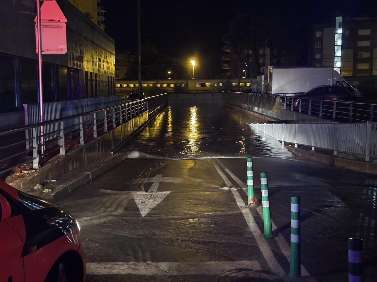 Effets des eaux torrentielles à Torredembarra