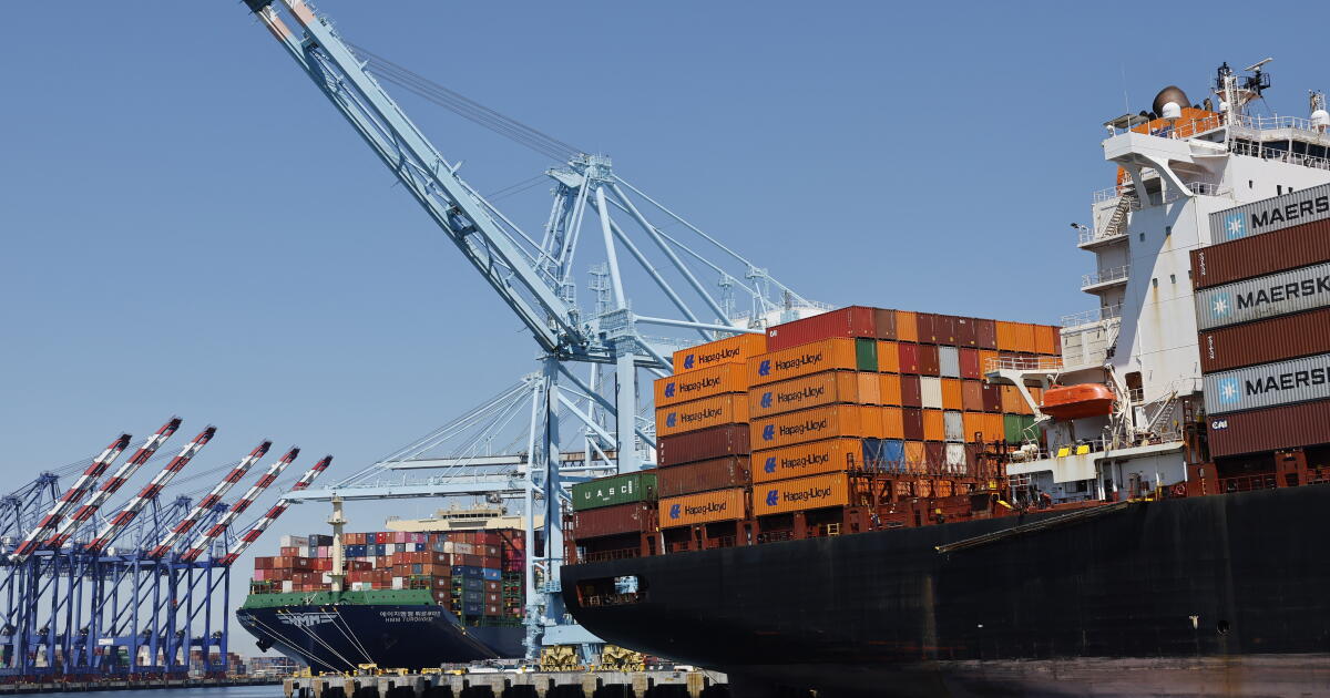 Les règles californiennes sur la pollution atmosphérique due à la pollution maritime sont contestées