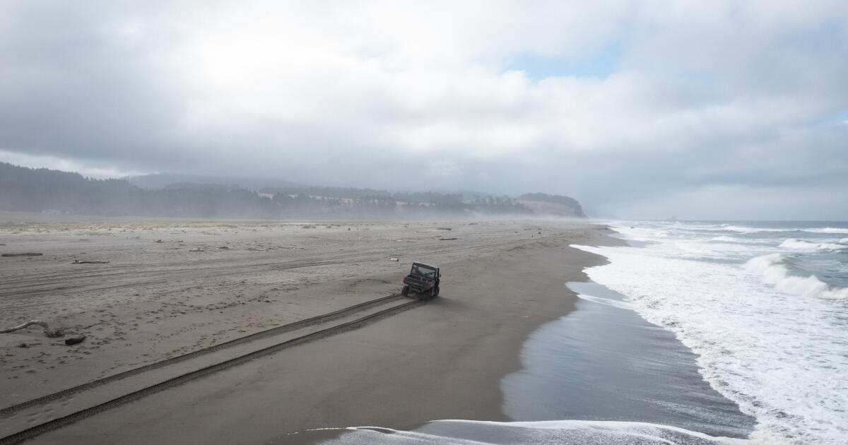 Une plage californienne en voie de disparition et la lutte pour la conduite sur le sable
