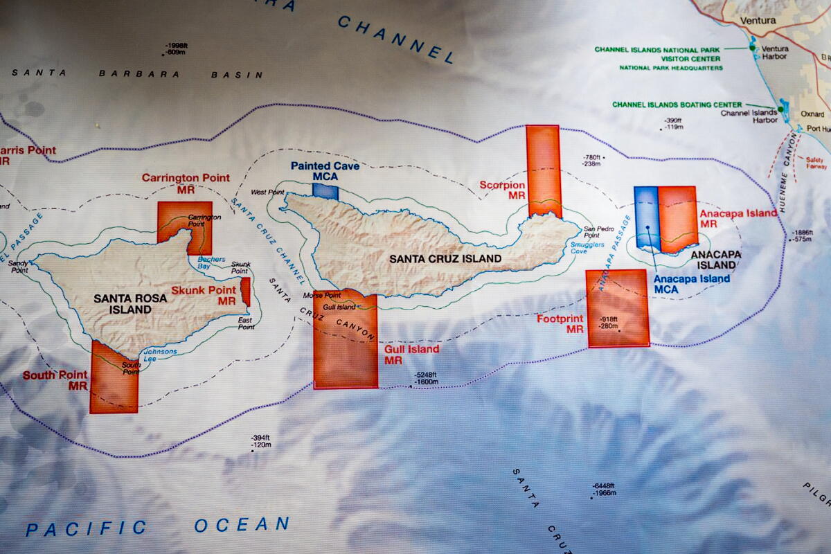 Une carte des îles anglo-normandes montre les zones marines protégées.