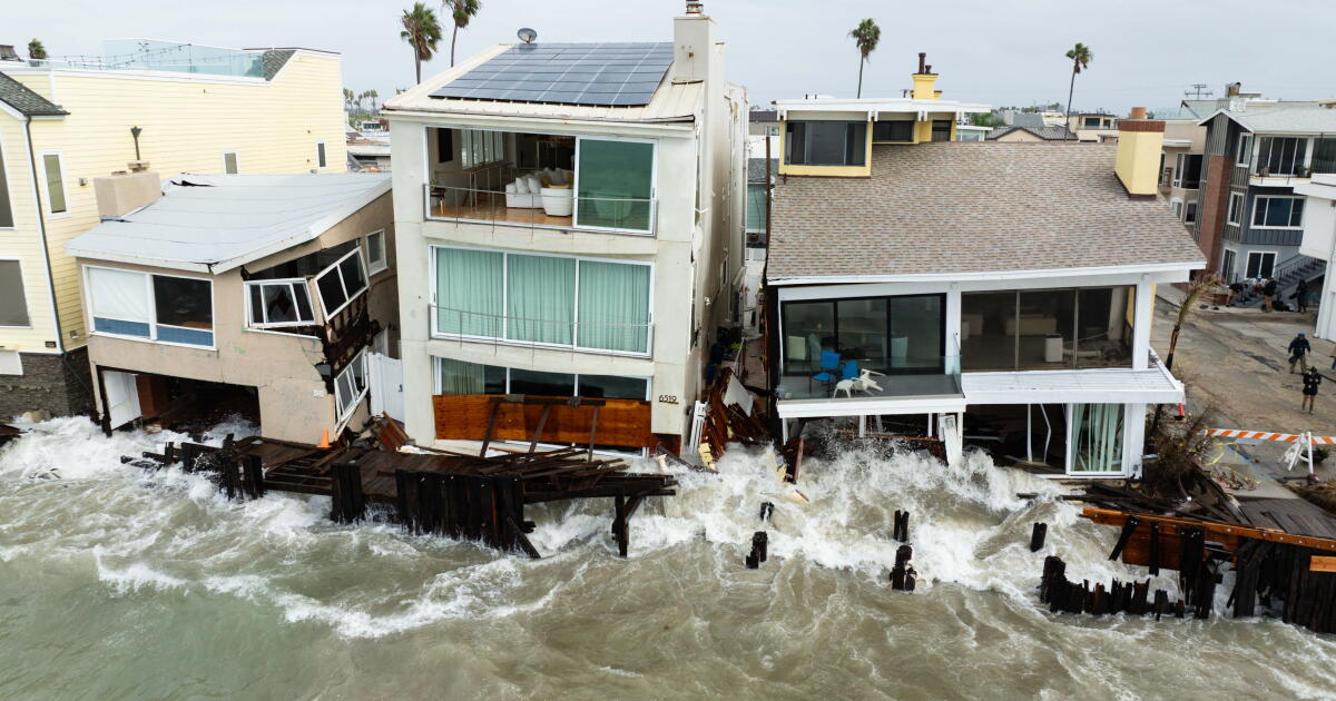 Des vagues intenses, des maisons marquées de rouge, une promenade en mauvais état : Long Beach est confrontée à une réalité climatique coûteuse
