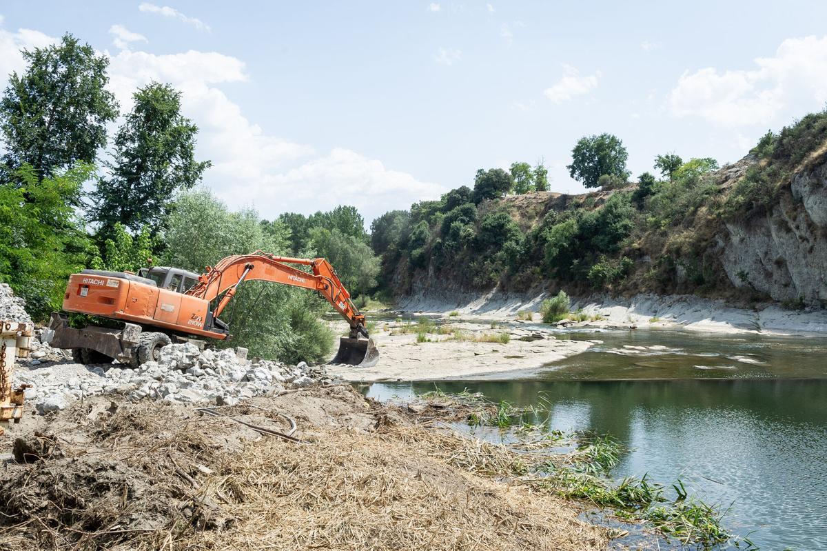 Élimination des structures transversales. Derribo de presas en ríos. Presa CH Matabosch ou Casarramona, en el Ter, en Torelló. Photo de l'Agence Catalane de l'Aigua