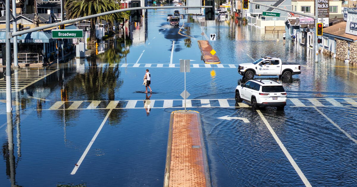 La côte d'OC perd la bataille contre les inondations causées par El Niño et la situation est sur le point de s'aggraver