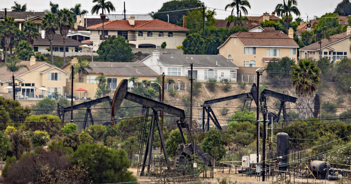 Los Angeles approuve l'interdiction de la production pétrolière après des années de lutte