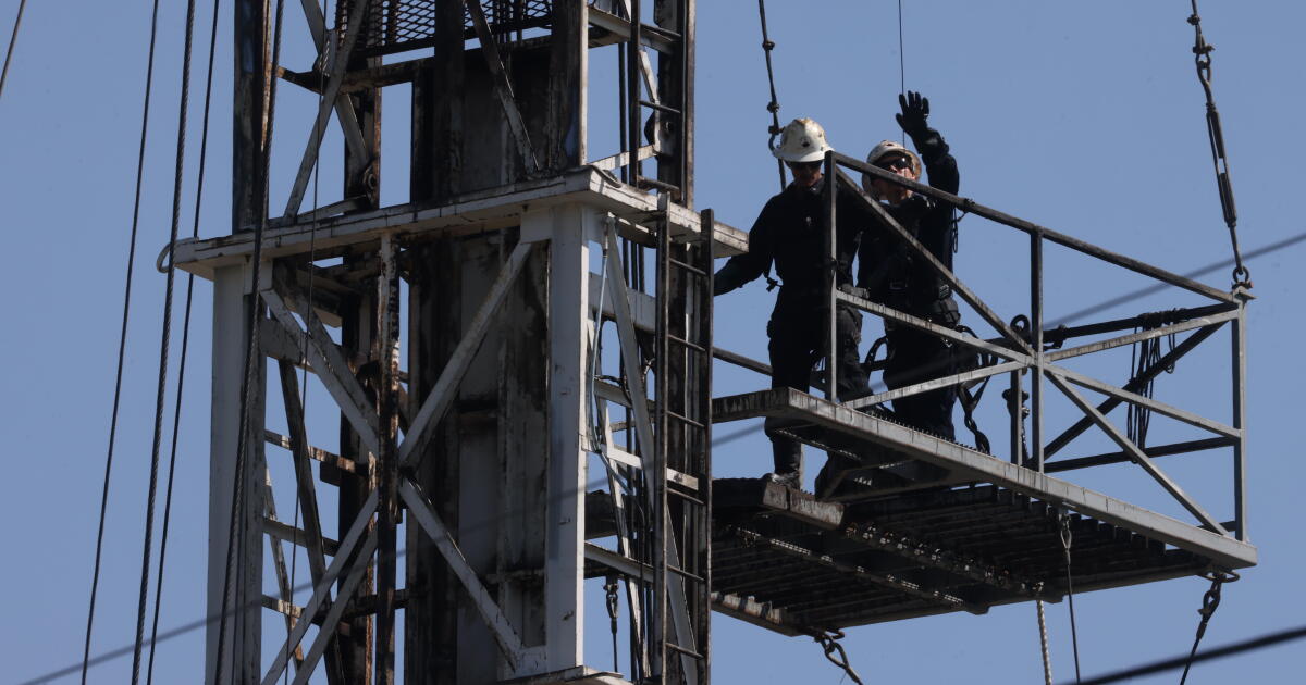Los Angeles envisage la rare fermeture d'un site de production pétrolière à Jefferson Park
